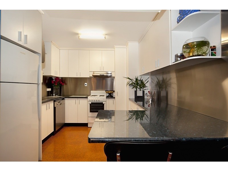 25 Kroll Street, Kippa-ring QLD 4021