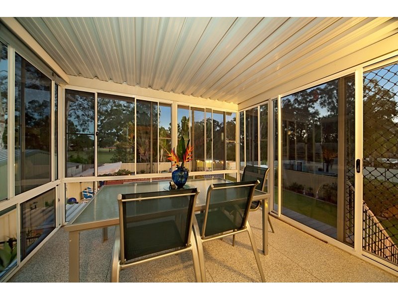 25 Kroll Street, Kippa-ring QLD 4021