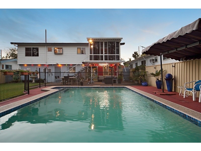 25 Kroll Street, Kippa-ring QLD 4021