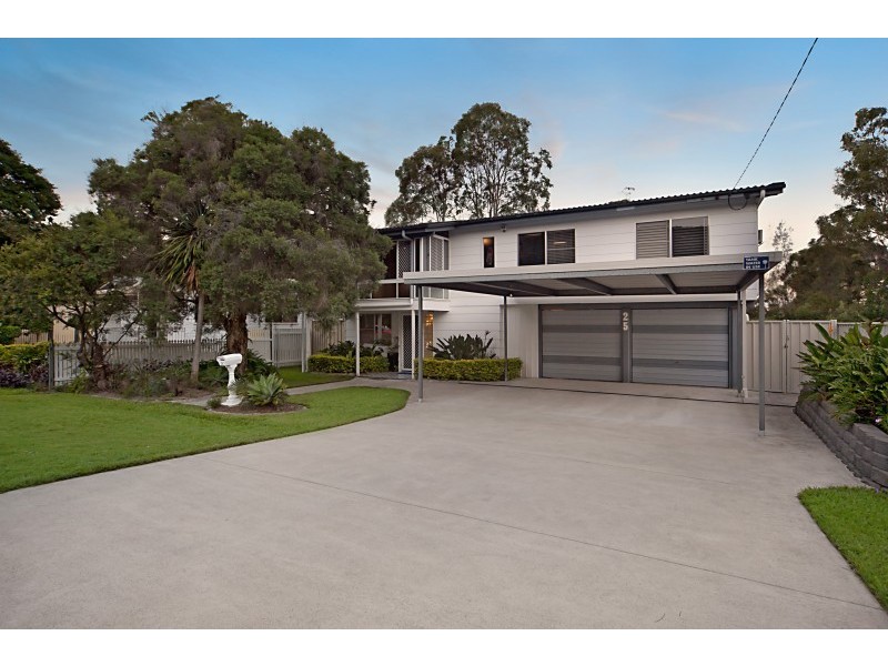 25 Kroll Street, Kippa-ring QLD 4021