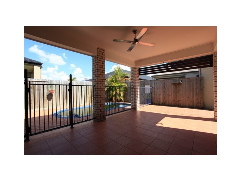 14 Lacebark Street, North Lakes QLD 4509
