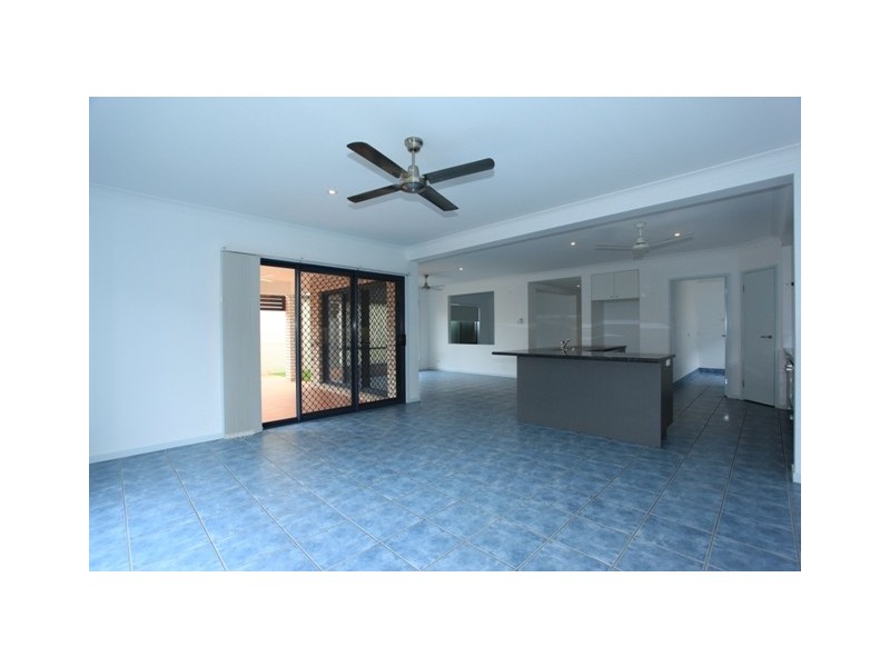 14 Lacebark Street, North Lakes QLD 4509