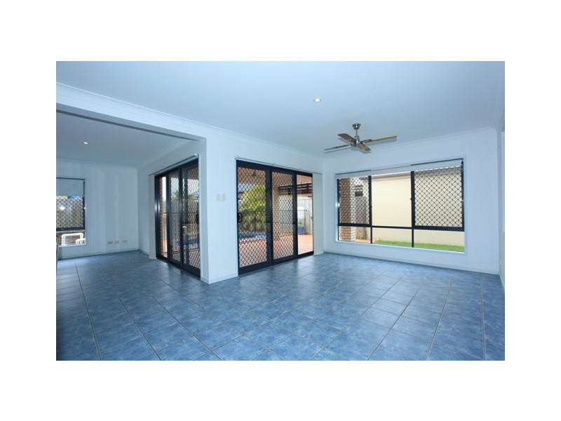 14 Lacebark Street, North Lakes QLD 4509