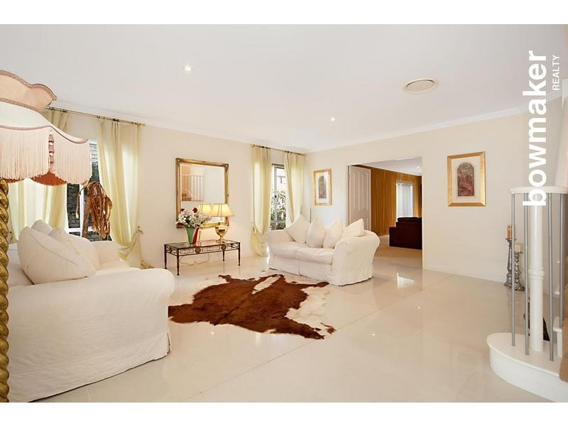 9 Glorious Court, North Lakes QLD 4509