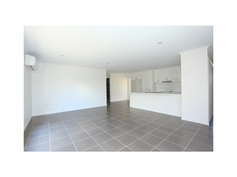 9 Morfontaine Street, North Lakes QLD 4509