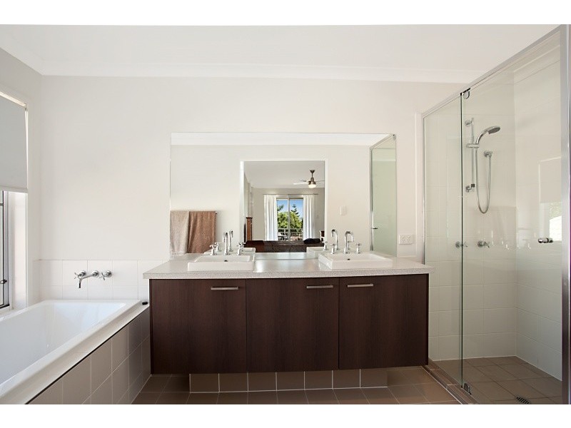9 Wader Street, North Lakes QLD 4509