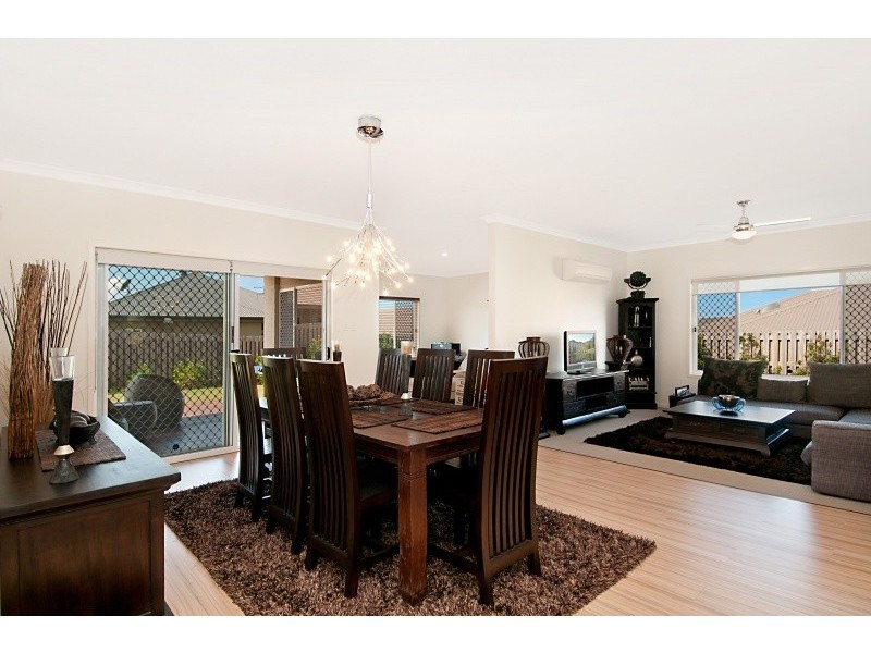 6 Player Street, North Lakes QLD 4509