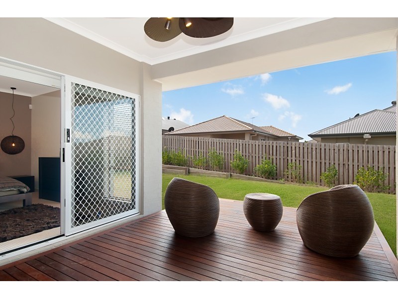 6 Player Street, North Lakes QLD 4509