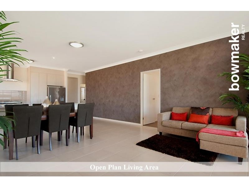 21 Daintree Circuit, North Lakes QLD 4509