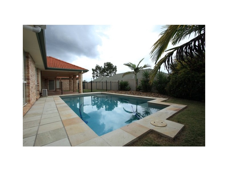 33 Raymont Street, North Lakes QLD 4509