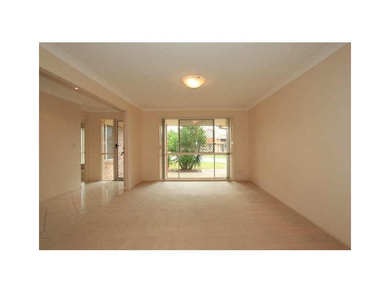 33 Raymont Street, North Lakes QLD 4509