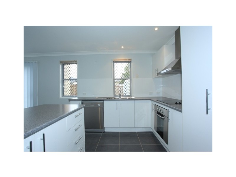 2/16 Quoll Street, North Lakes QLD 4509