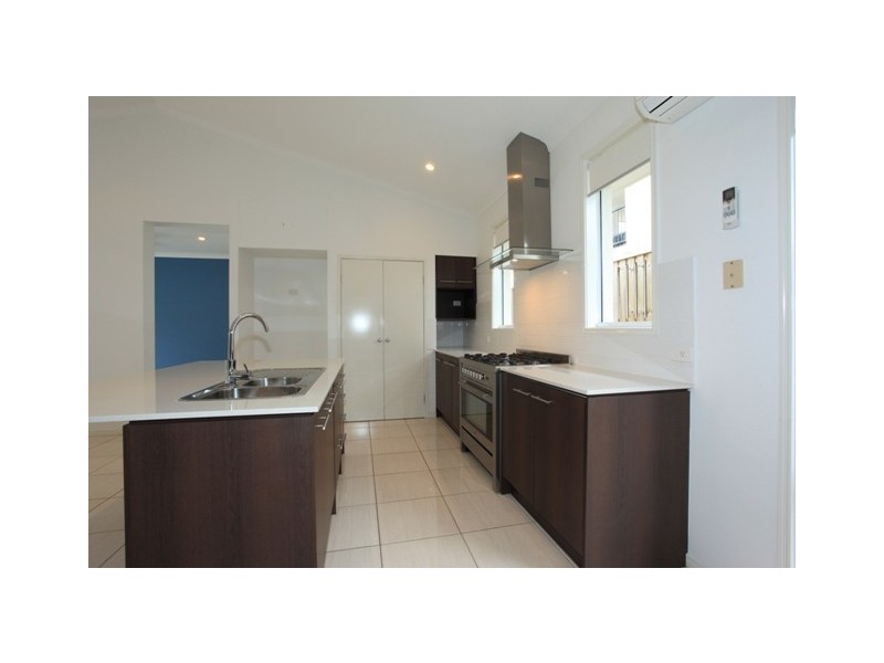 23 Langer Parade, North Lakes QLD 4509