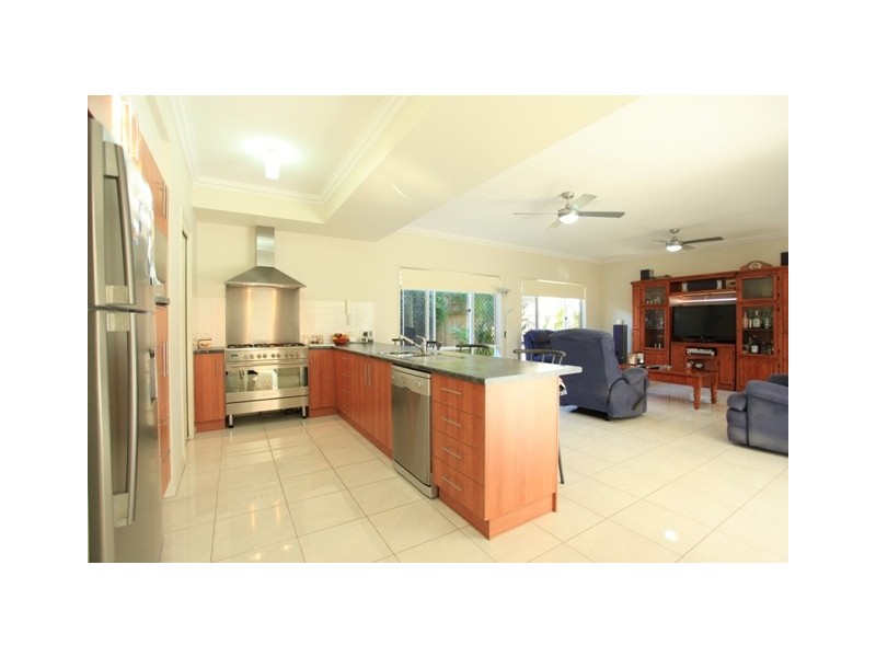 15 Klien Circuit, North Lakes QLD 4509
