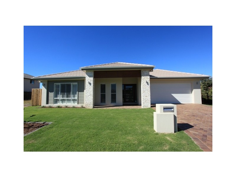 11 Faldo Court, North Lakes QLD 4509