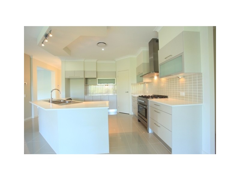 11 Faldo Court, North Lakes QLD 4509
