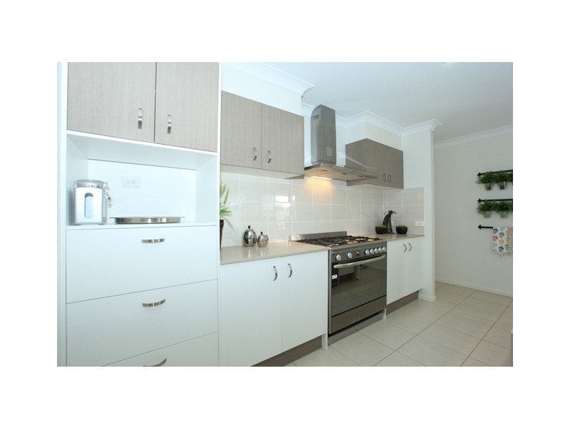 21 Williams Crescent, North Lakes QLD 4509