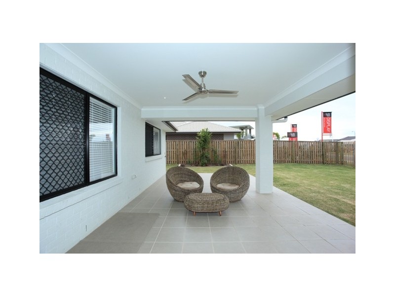 21 Williams Crescent, North Lakes QLD 4509