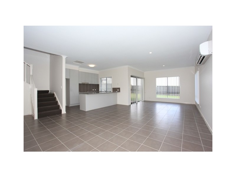31 Shimao Crescent, North Lakes QLD 4509