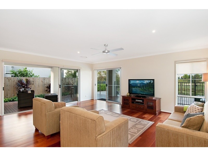 7 Els Court, North Lakes QLD 4509