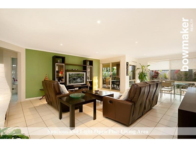 1 Homevale Close, North Lakes QLD 4509