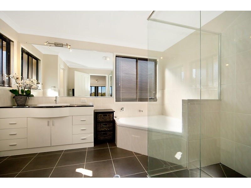 7 Peridot Crescent, Mango Hill QLD 4509