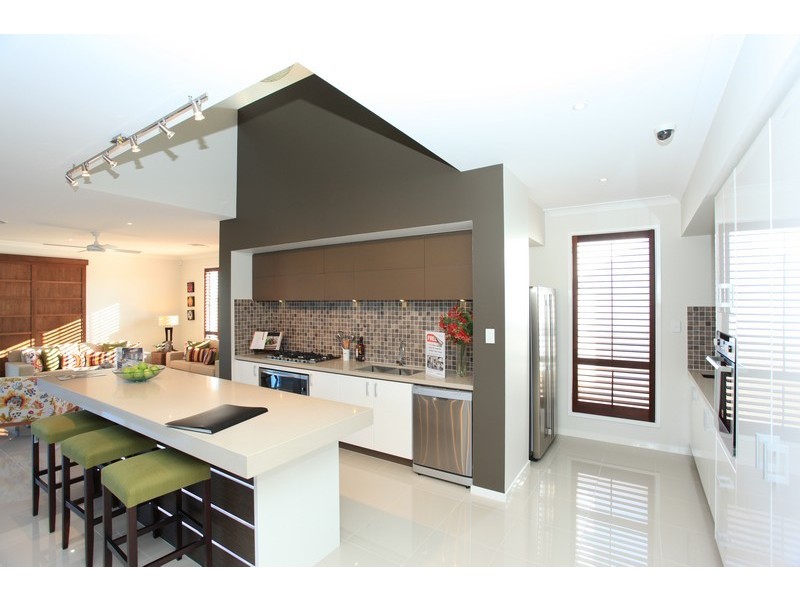 48 Williams Crescent, North Lakes QLD 4509