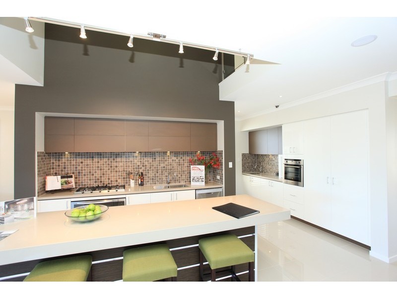 48 Williams Crescent, North Lakes QLD 4509