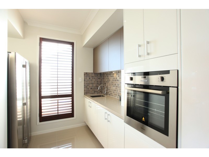48 Williams Crescent, North Lakes QLD 4509