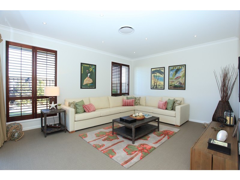48 Williams Crescent, North Lakes QLD 4509