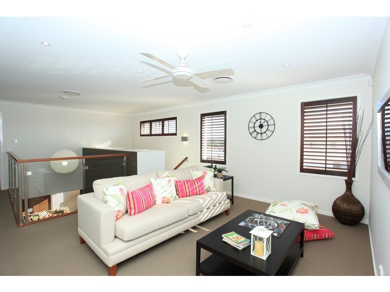 48 Williams Crescent, North Lakes QLD 4509
