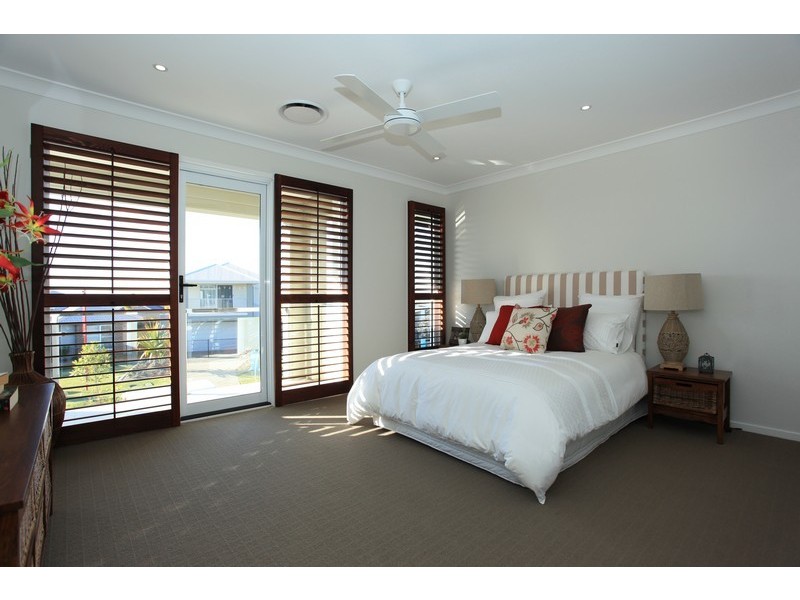 48 Williams Crescent, North Lakes QLD 4509