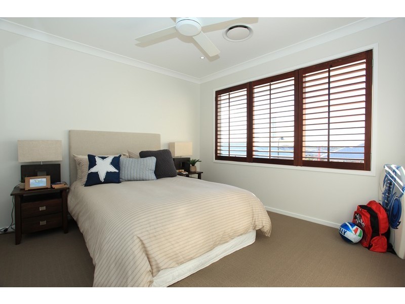 48 Williams Crescent, North Lakes QLD 4509