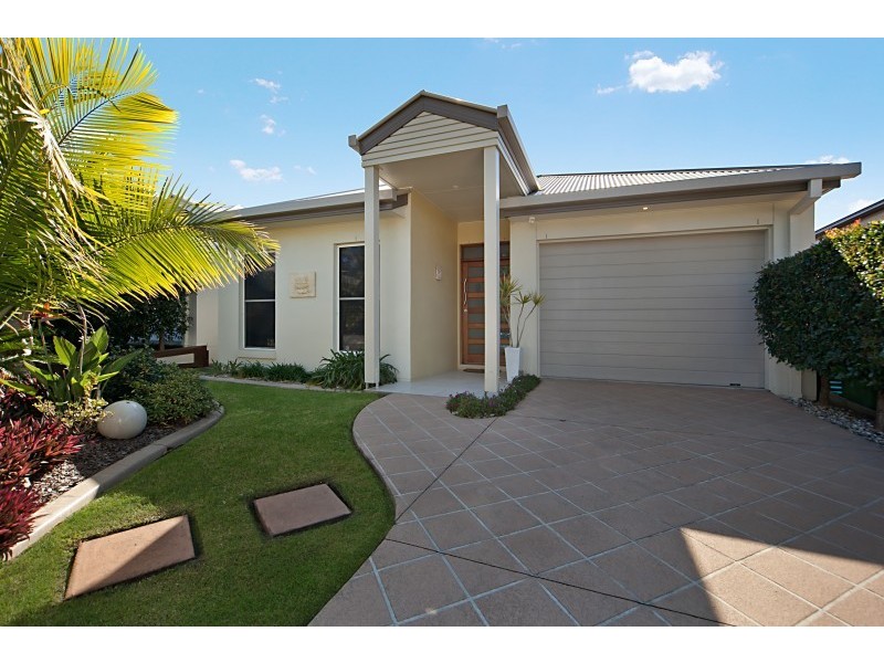 38 Whitecedar Circuit, North Lakes QLD 4509