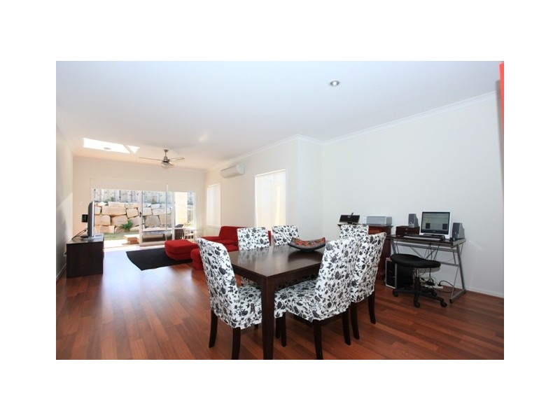 110 Nicklaus Parade, North Lakes QLD 4509