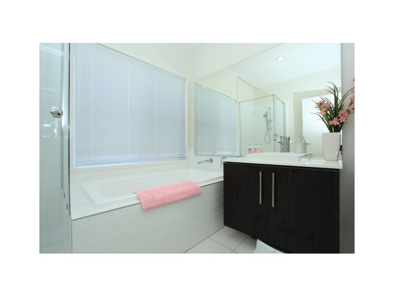 110 Nicklaus Parade, North Lakes QLD 4509