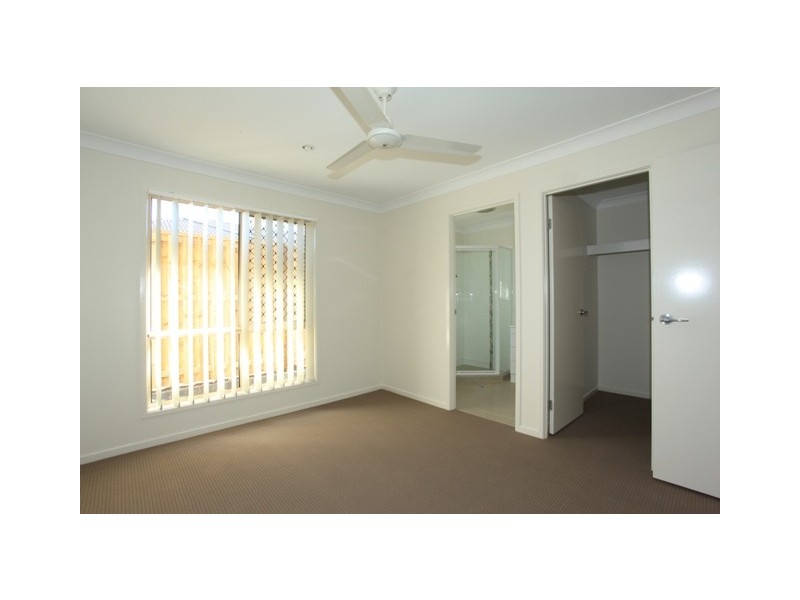 11 Bowerbird Crescent – ESSENCIA, Dakabin QLD 4503