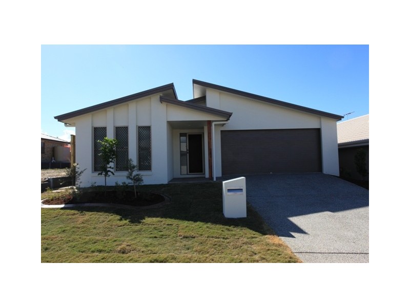11 Bowerbird Crescent – ESSENCIA, Dakabin QLD 4503