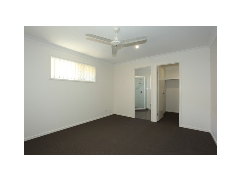 15 Bowerbird Crescent – “ESSENCIA”, Dakabin QLD 4503