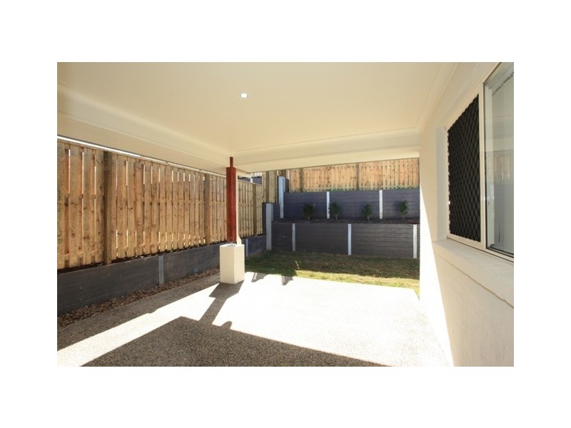 15 Bowerbird Crescent – “ESSENCIA”, Dakabin QLD 4503