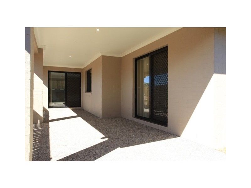 6 Bowerbird Crescent – “ESSENCIA”, Dakabin QLD 4503