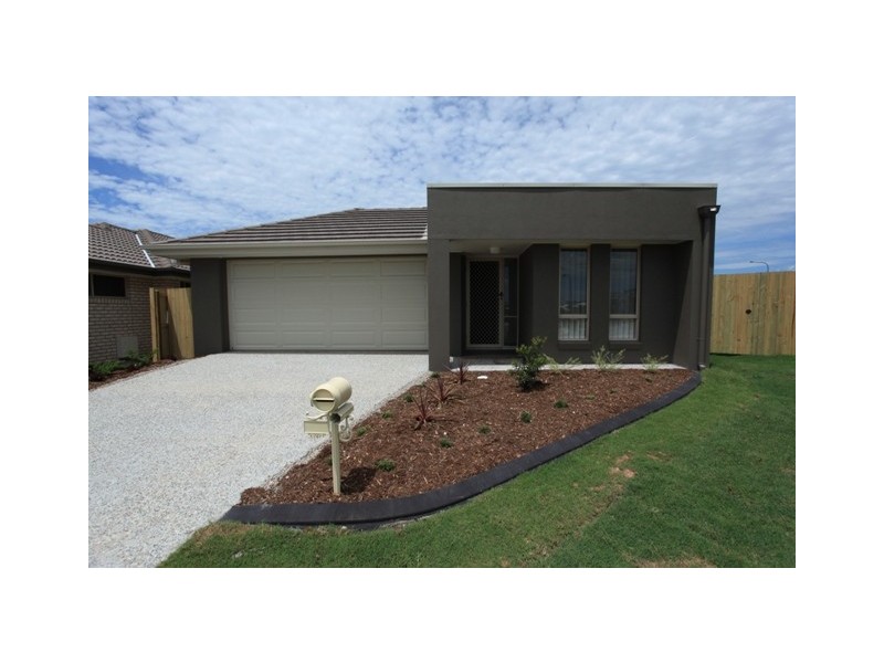119 Mackintosh Drive, North Lakes QLD 4509