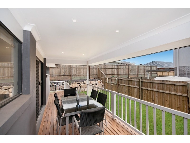 1a First Street, North Lakes QLD 4509