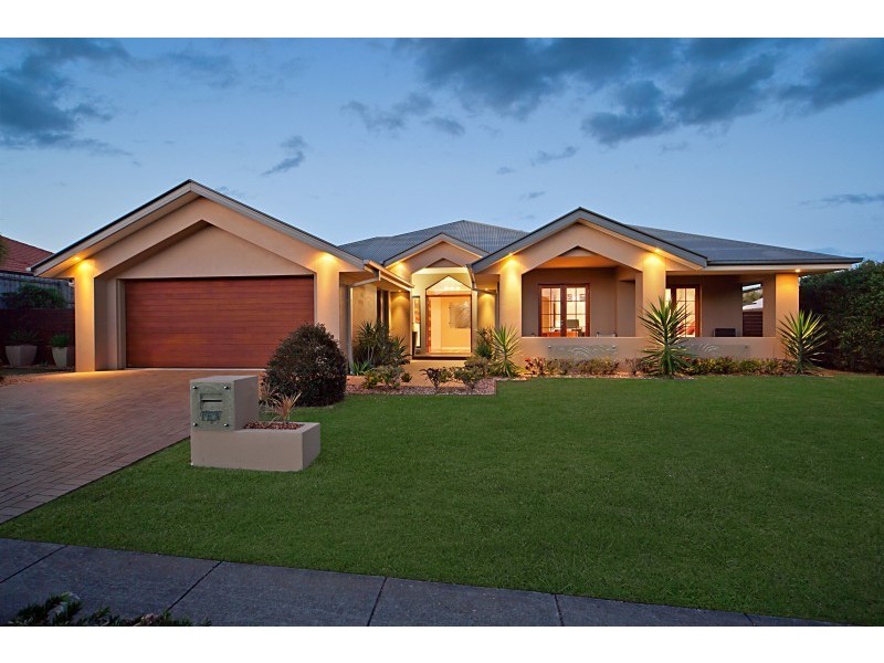 10 Jacana Parade, North Lakes QLD 4509