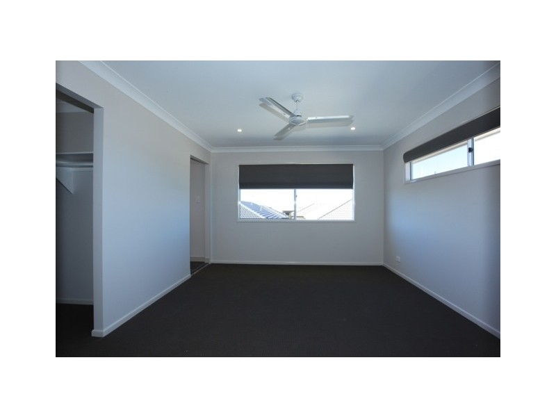 14 Hartley Crescent, North Lakes QLD 4509