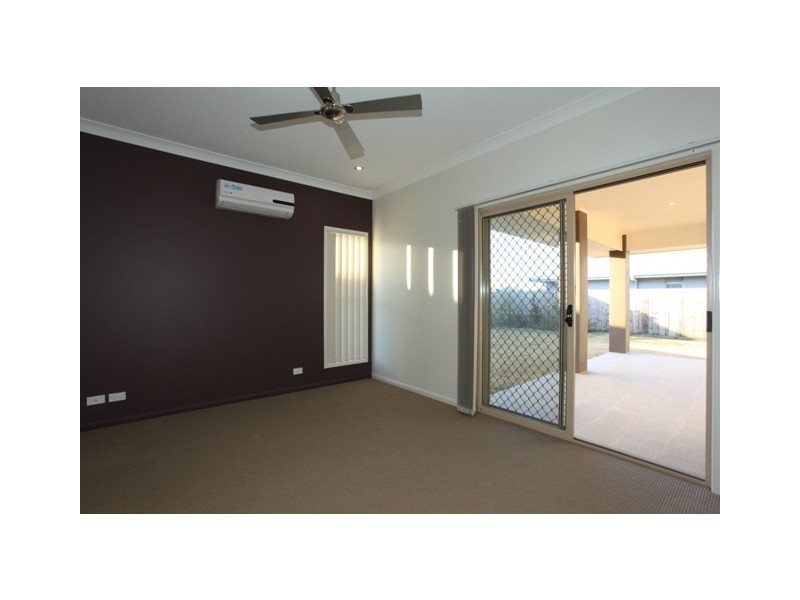 9 Elkington Circuit, North Lakes QLD 4509