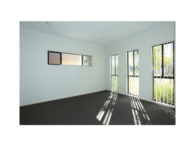 37 Astley Parade, North Lakes QLD 4509