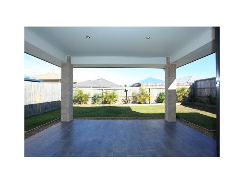 37 Astley Parade, North Lakes QLD 4509