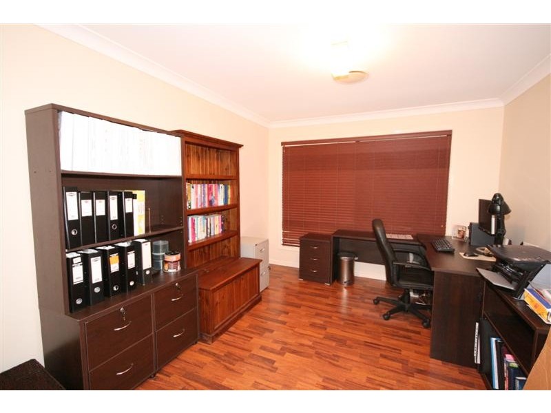 40 Whitfield Crescent, North Lakes QLD 4509