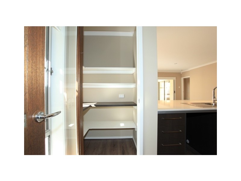 21 Melville Parade, North Lakes QLD 4509